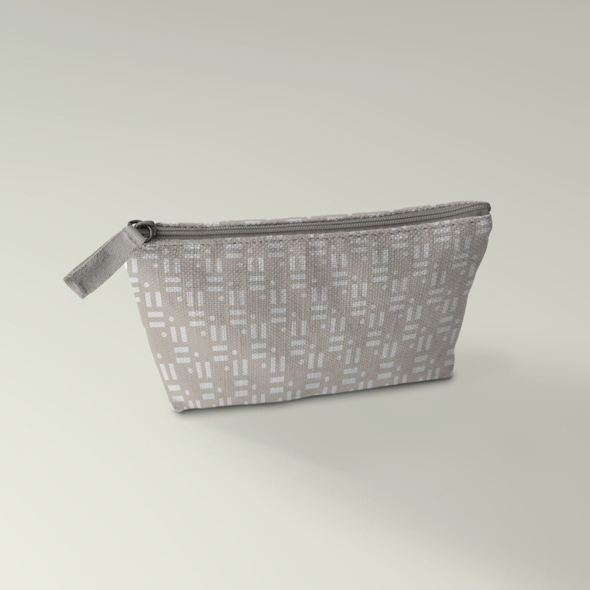 Canvas Pouch Mockup Sample 2